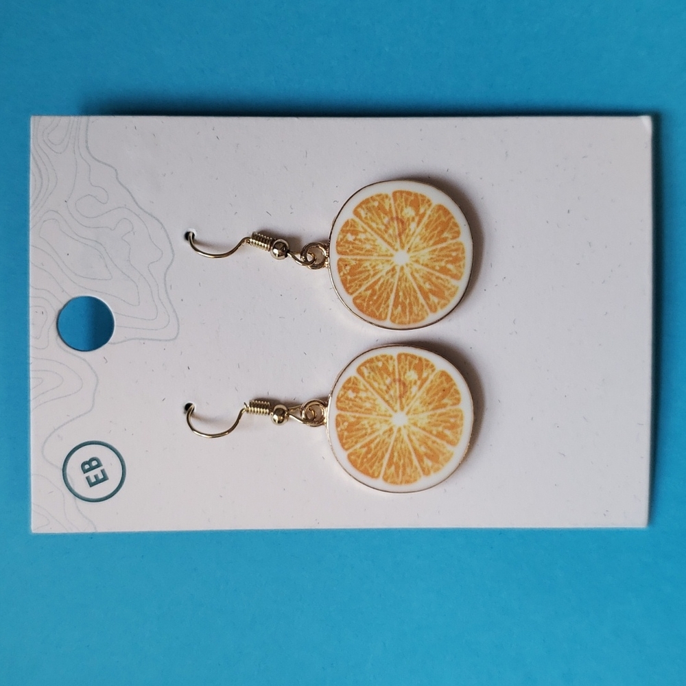 NWT Earthbound orange slice design earrings